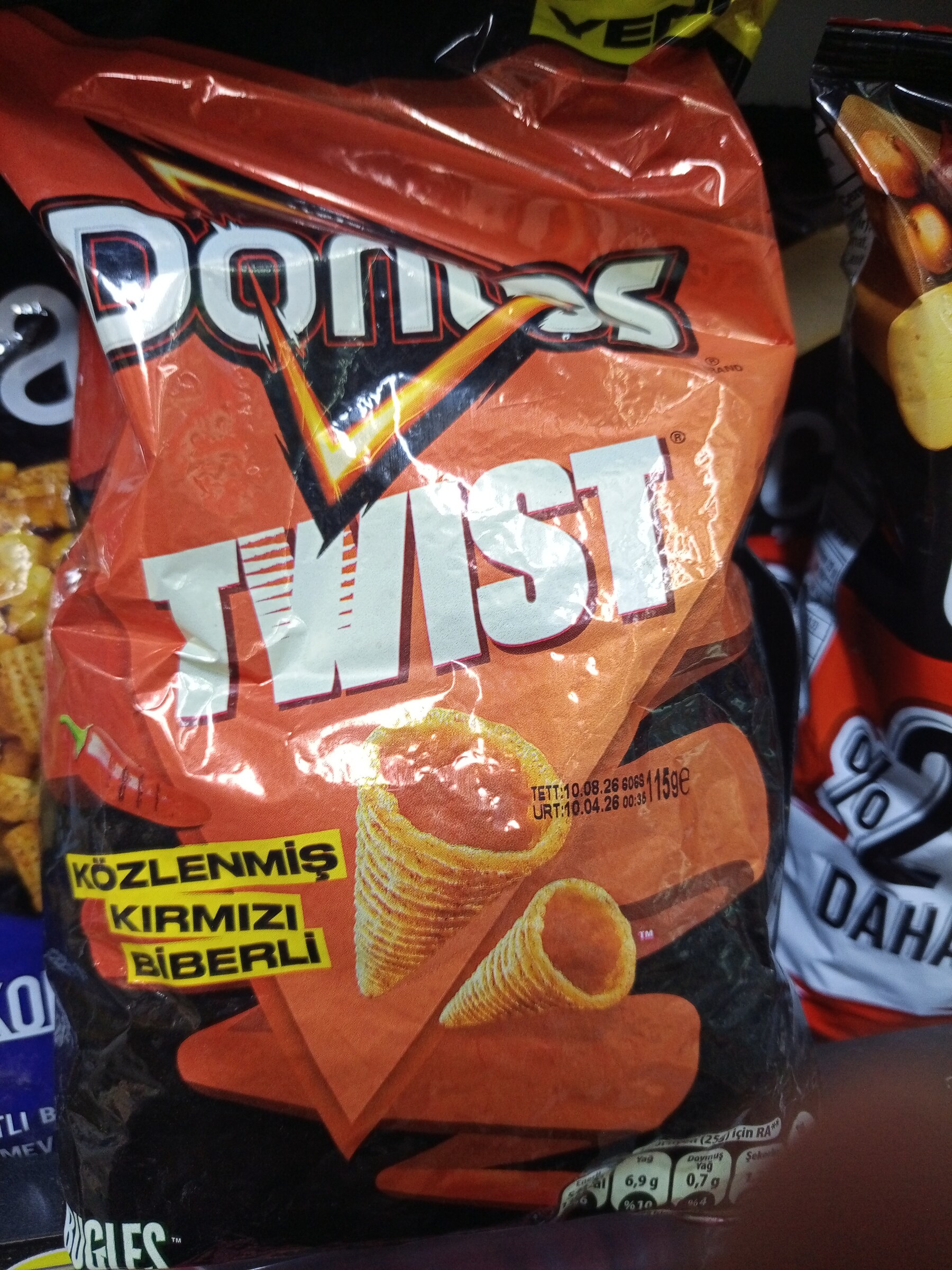 Doritos Twist közlenmiş kırmızı biberli 115