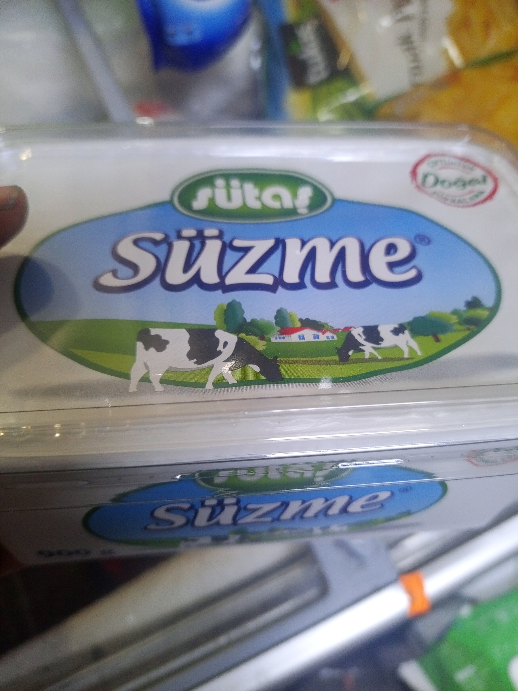 Sütaş süzme tam yağlı beyaz peynir 900 g